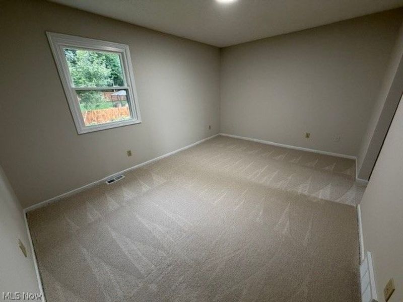 1505 Democracy Drive NW, North Canton, OH 44720 Photo 11