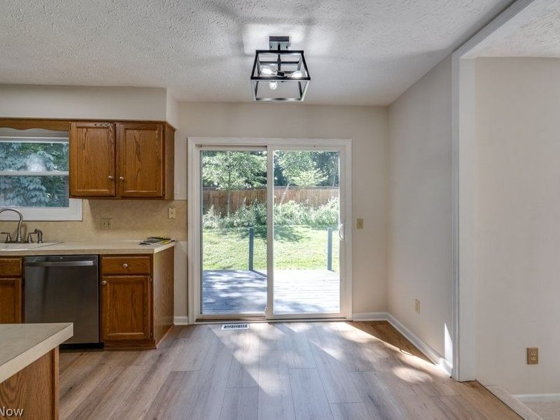 1505 Democracy Drive NW, North Canton, OH 44720 Photo 12