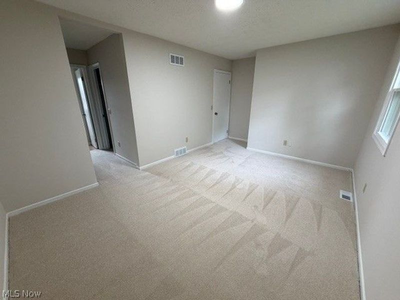 1505 Democracy Drive NW, North Canton, OH 44720 Photo 12