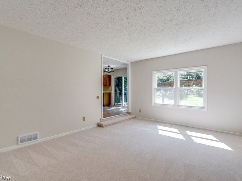 1505 Democracy Drive NW, North Canton, OH 44720 Photo 15