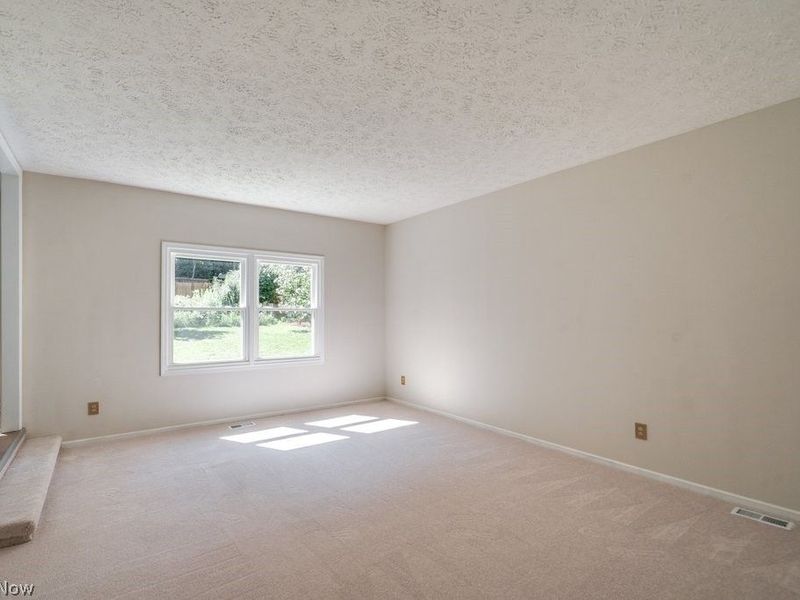 1505 Democracy Drive NW, North Canton, OH 44720 Photo 16