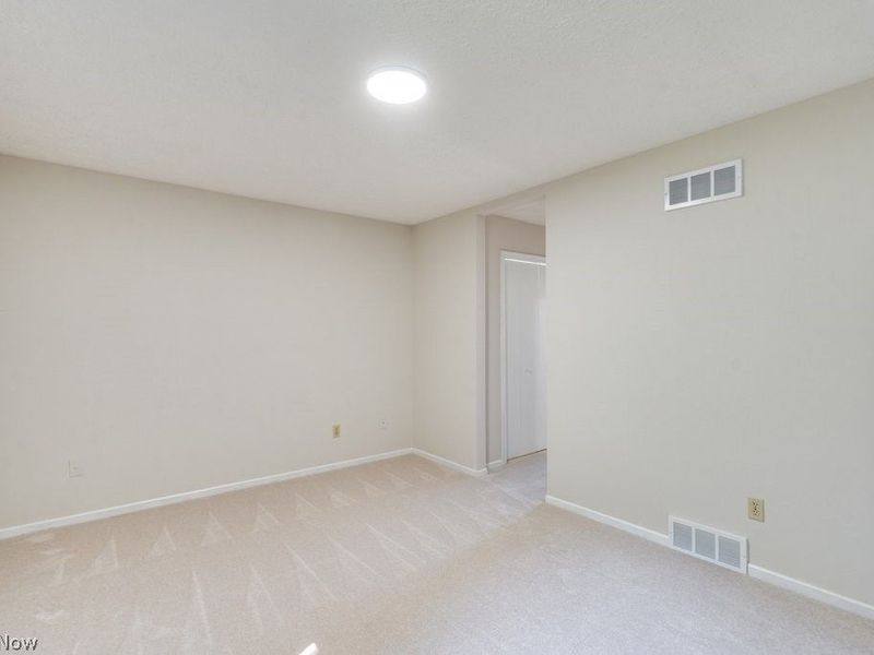 1505 Democracy Drive NW, North Canton, OH 44720 Photo 19