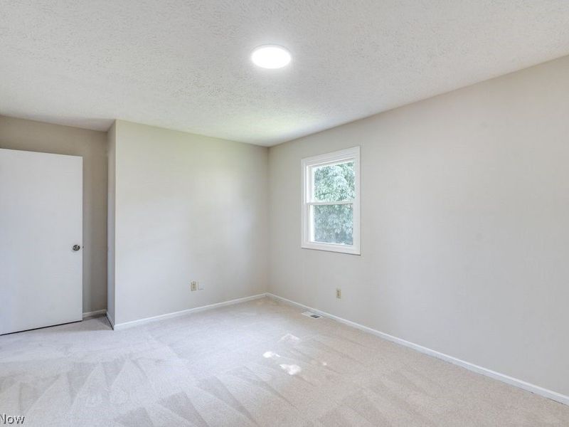 1505 Democracy Drive NW, North Canton, OH 44720 Photo 21