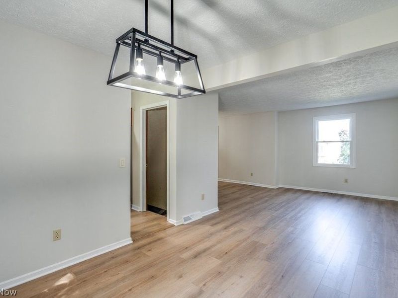 1505 Democracy Drive NW, North Canton, OH 44720 Photo 7