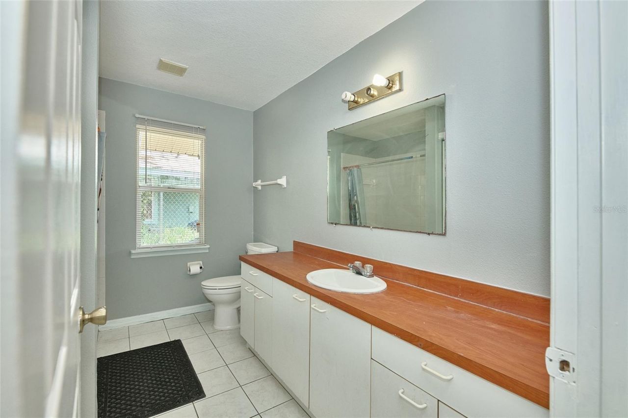 212 13th Avenue W, Bradenton, FL 34205 Photo