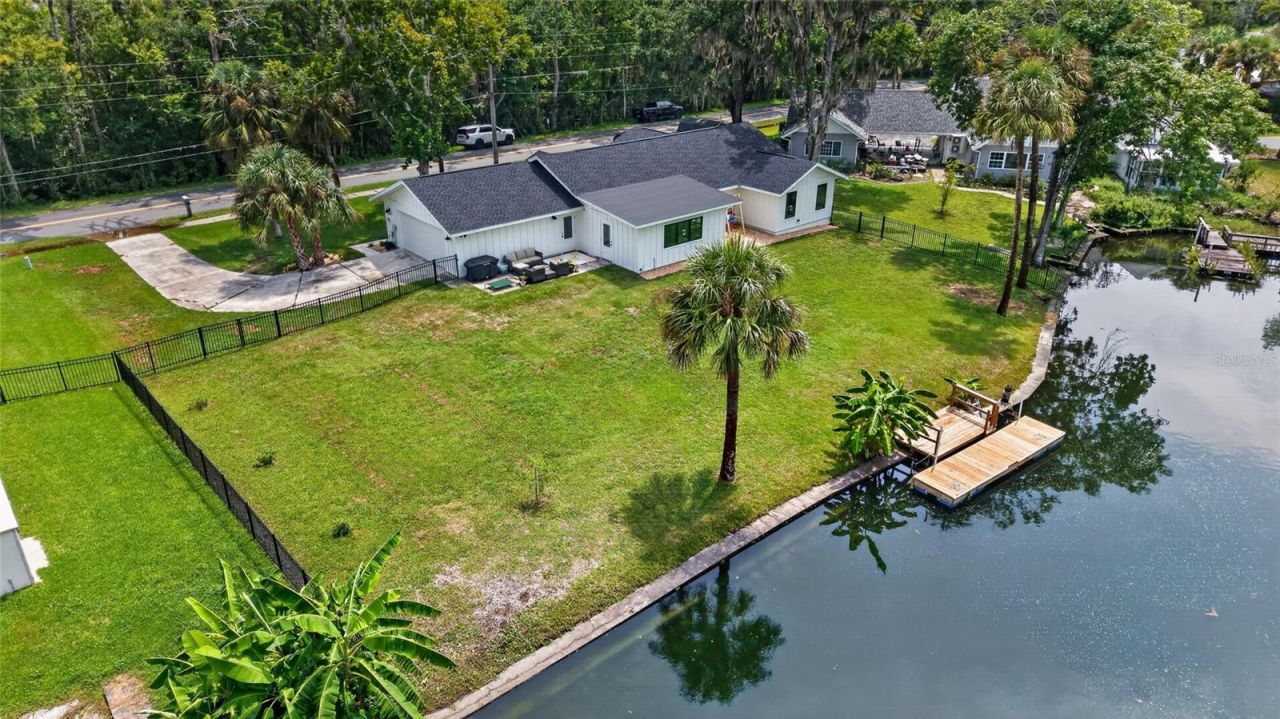 232 SE Kings Bay Dr, Crystal River, FL 34429 Photo