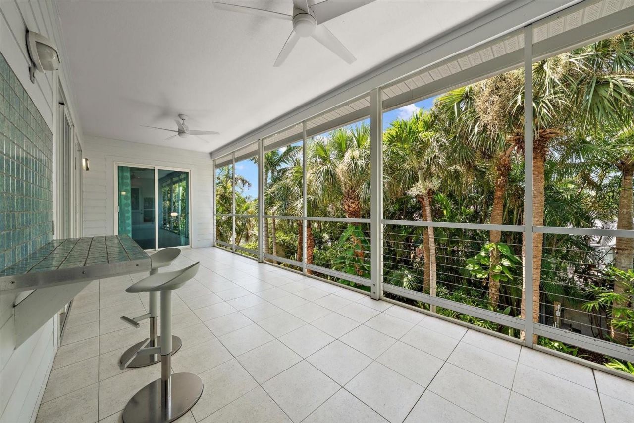 114 13th Street, Belleair Beach, FL 33786 Photo