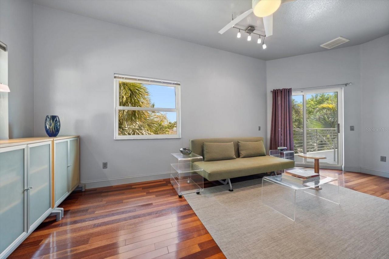 114 13th Street, Belleair Beach, FL 33786 Photo