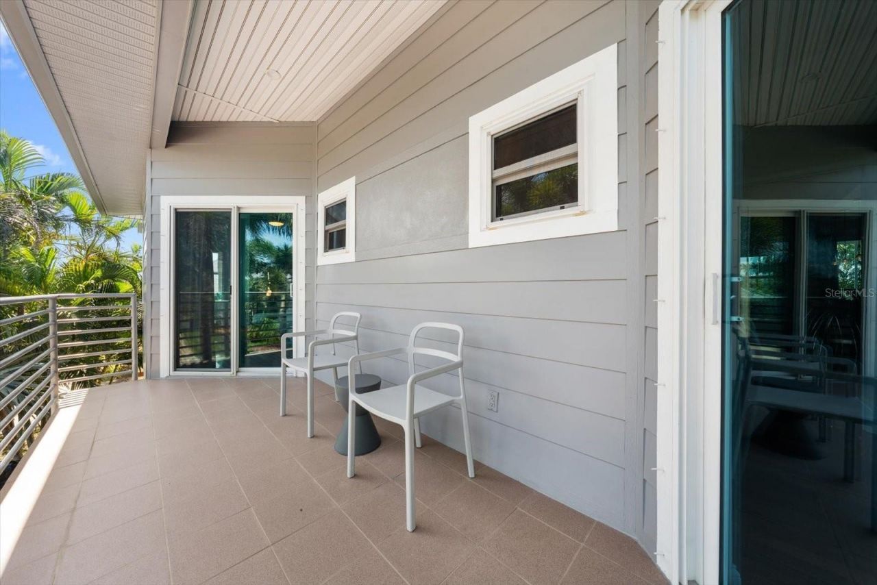 114 13th Street, Belleair Beach, FL 33786 Photo