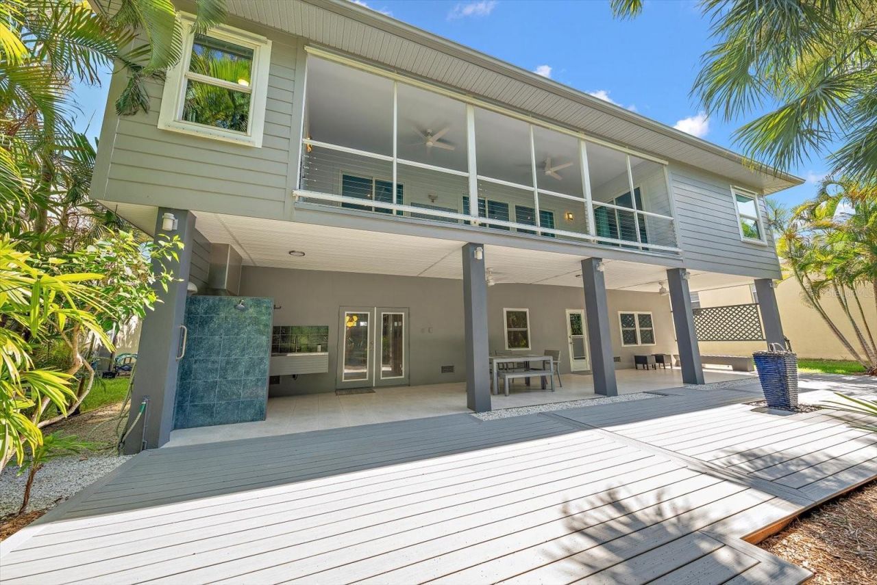114 13th Street, Belleair Beach, FL 33786 Photo