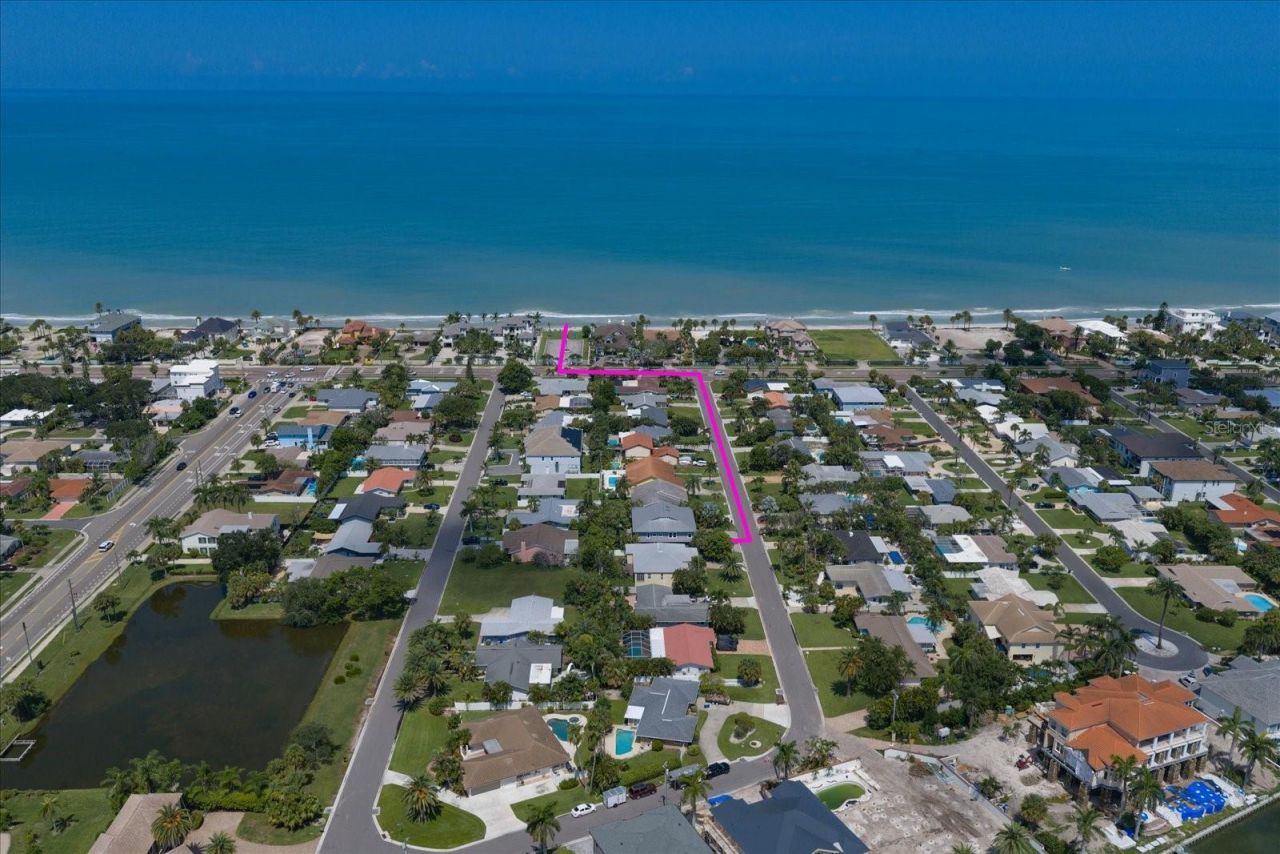114 13th Street, Belleair Beach, FL 33786 Photo
