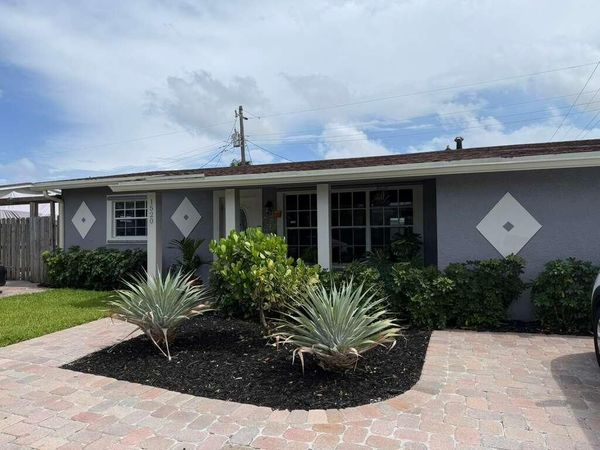 1520 NE 35TH Street, Unit 1520, Pompano Beach, FL 33064