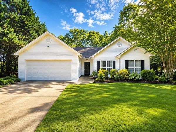 1620 Madison Drive , Bethlehem, GA 30620