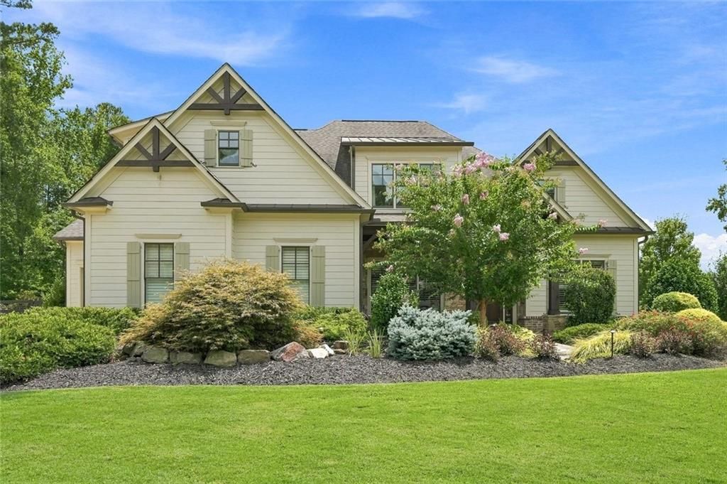 5271 Merlot Drive, Acworth, GA 30101 Main Photo