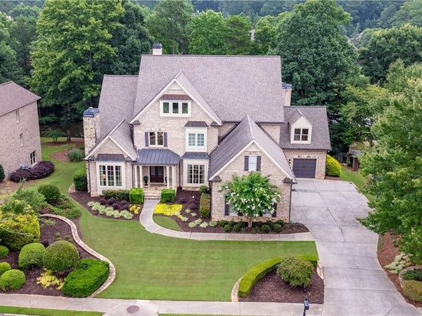 2610 Flint Creek Drive , Cumming, GA 30041