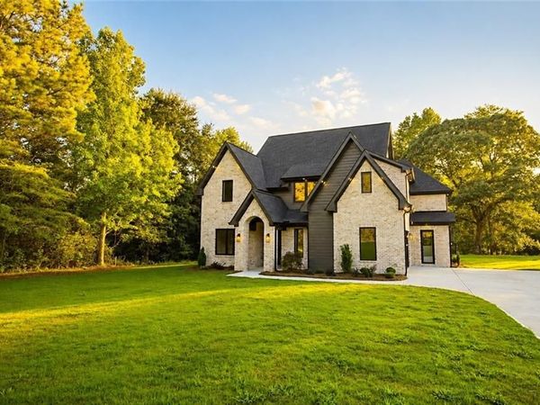 6220 Blackjack Road, Flowery Branch, GA 30542