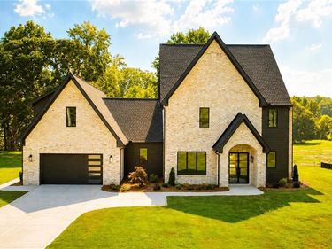 6218 Blackjack Road, Flowery Branch, GA 30542