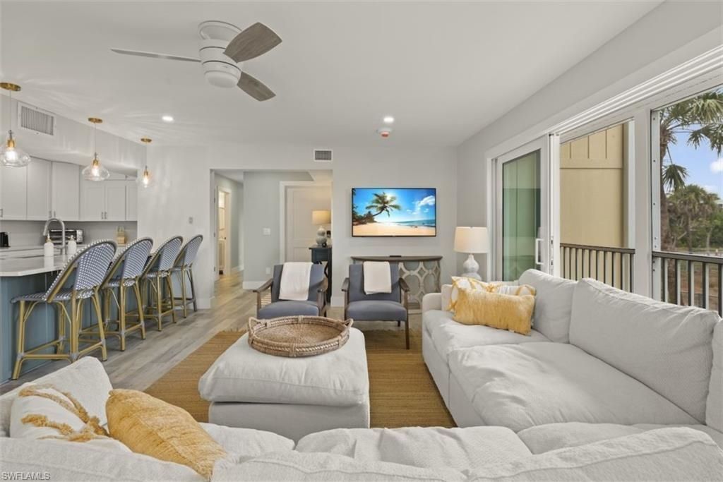 585 E Gulf Dr, Unit A2, Sanibel, FL 33957 Photo