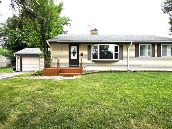 1201 E Euclid Avenue , Arlington Heights, IL 60004