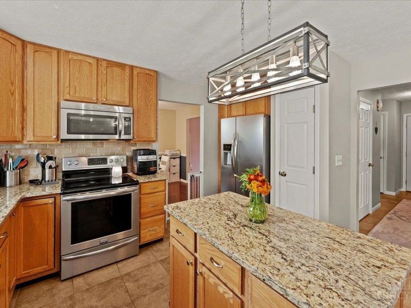 11685 Kettering Drive, Colerain Township, OH 45251 Photo 14
