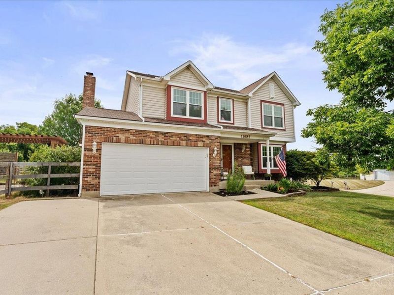 11685 Kettering Drive, Colerain Township, OH 45251 Photo 2