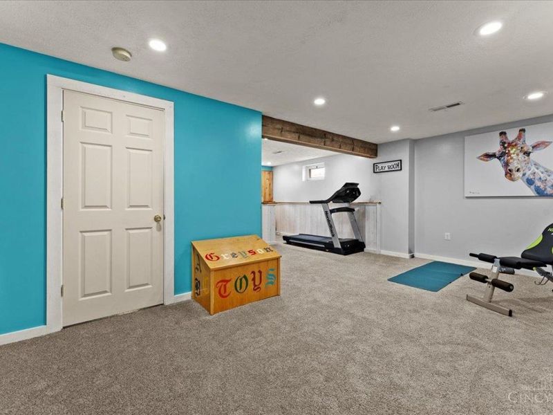 11685 Kettering Drive, Colerain Township, OH 45251 Photo 27