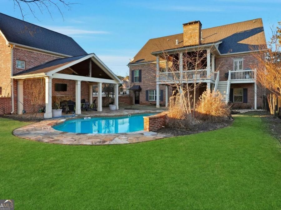 Property Image 6