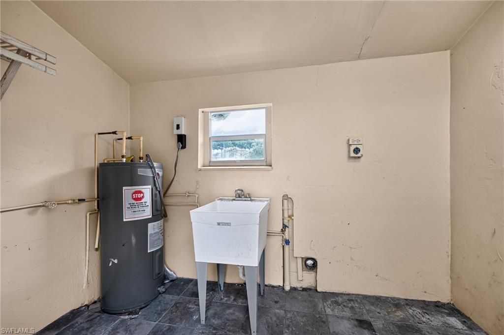 1266 Trail Terrace Dr, Naples, FL 34103 Photo