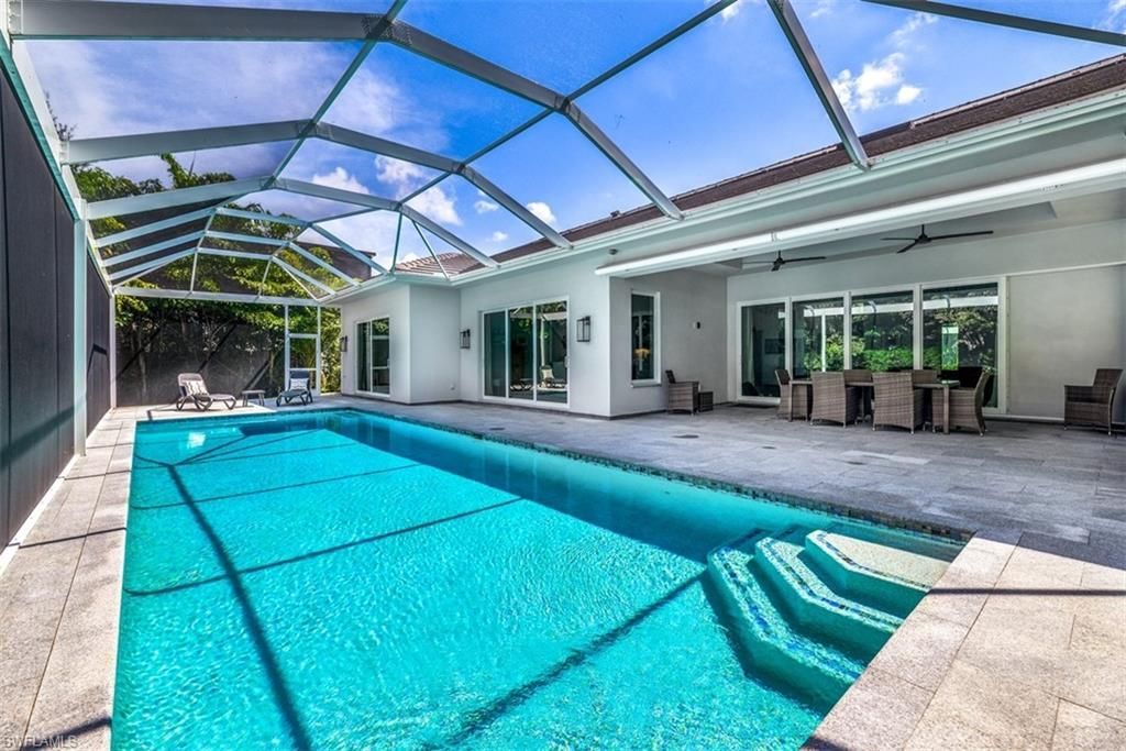 4 Willoughby Dr, Naples, FL 34110 Photo