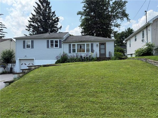 297 Waldorf Avenue , Rochester, NY 14606