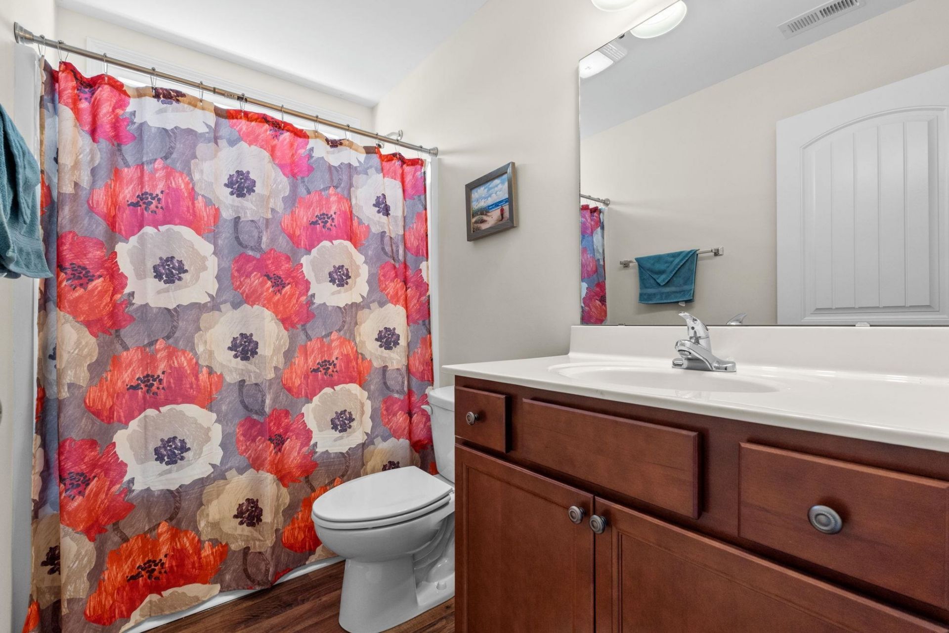 852 Inglenook Ln. Photo 23