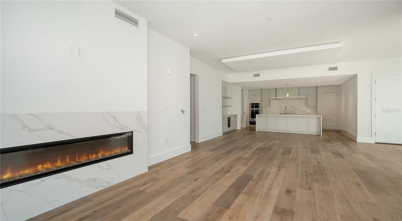 253 Golden Gate Point, Unit 902, Sarasota, FL 34236 Photo