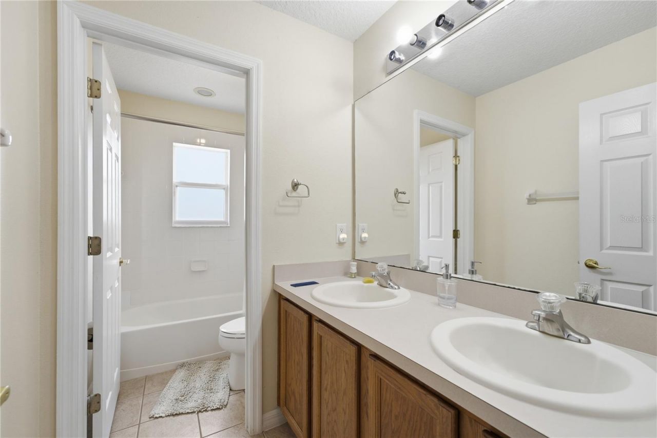 10114 Oak Crest Road, Orlando, FL 32829 Photo