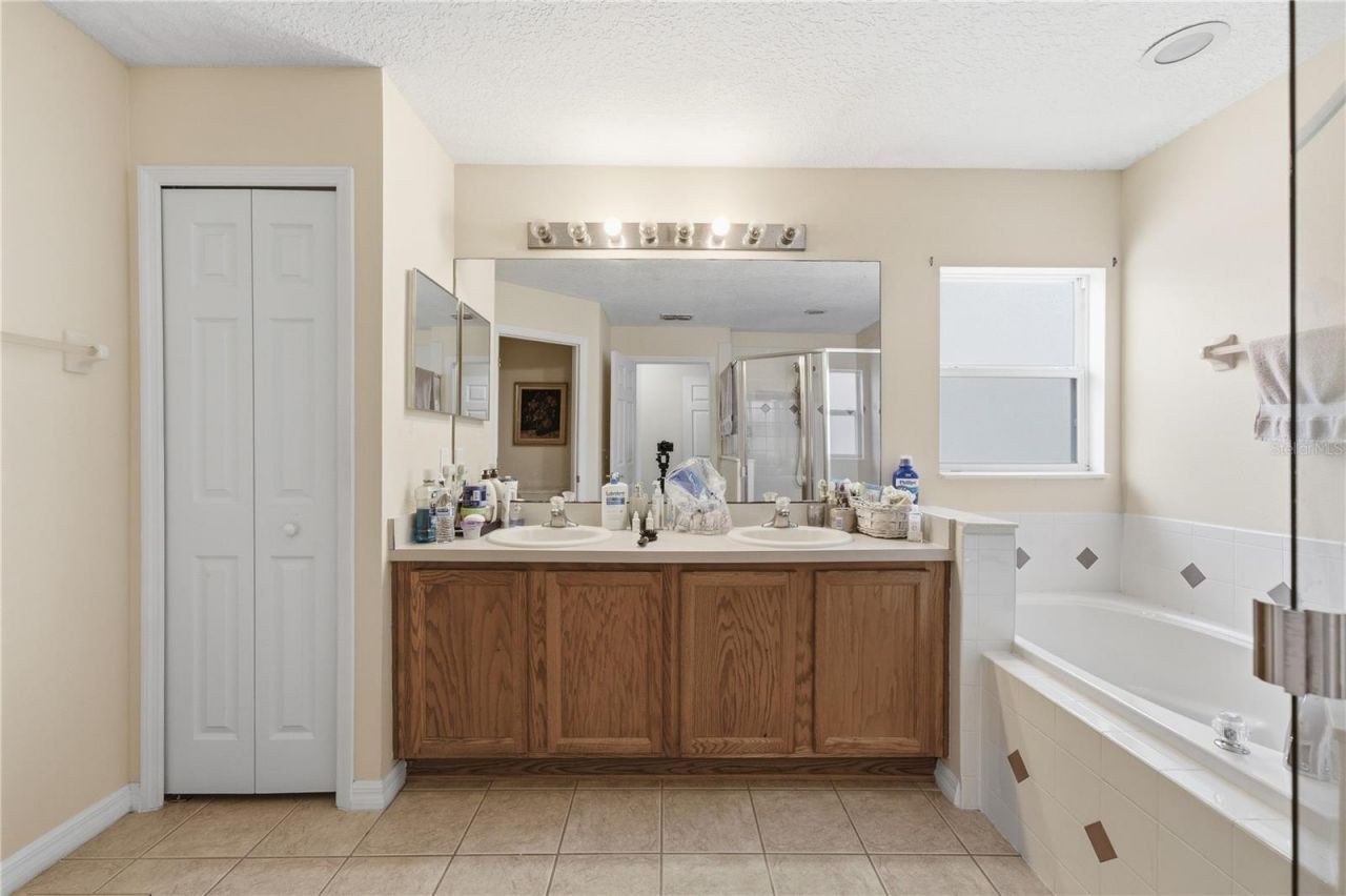 10114 Oak Crest Road, Orlando, FL 32829 Photo