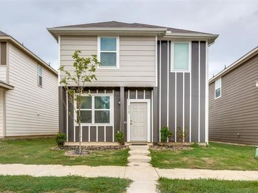 5569 Willamette Drive, Fort Worth, TX 76119