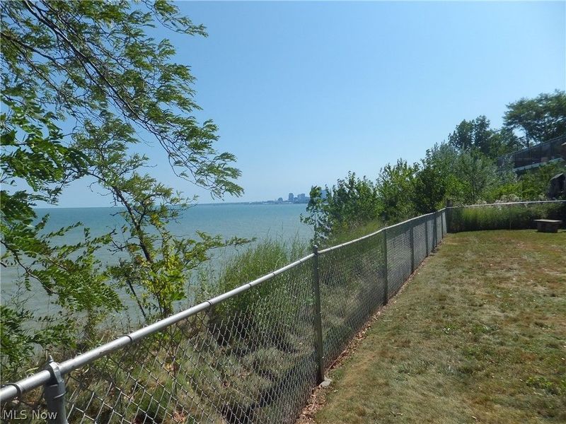 11820 Edgewater Drive , Unit 619, Lakewood, OH 44107 Photo 17