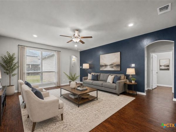811 S Clanton Cove, Killeen, TX 76542