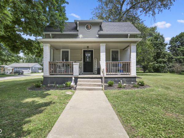 157 W Boone Street , Cloverdale, IN 46120