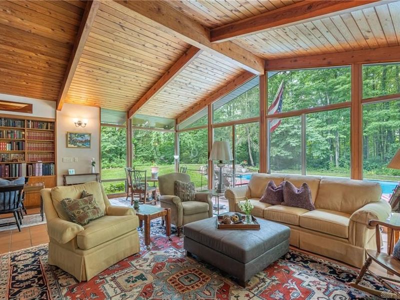 2036 W Alex Bell Road, West Carrollton, OH 45459 Photo 18
