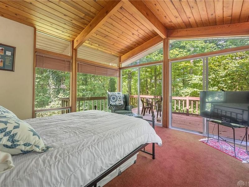 2036 W Alex Bell Road, West Carrollton, OH 45459 Photo 36