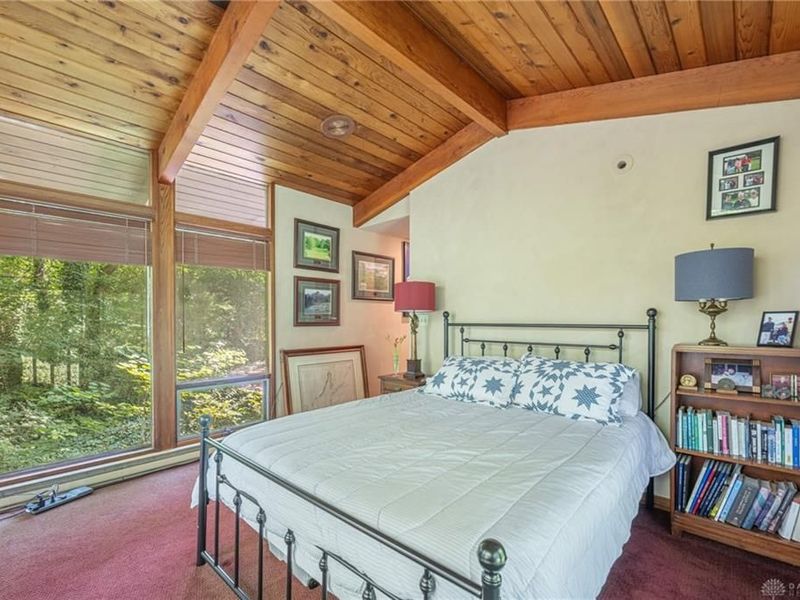2036 W Alex Bell Road, West Carrollton, OH 45459 Photo 37