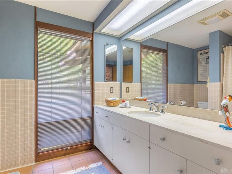 2036 W Alex Bell Road, West Carrollton, OH 45459 Photo 45