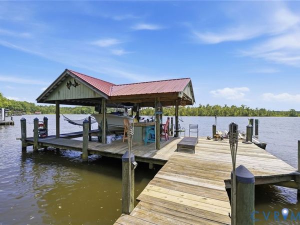 210 Riverview Road, Stevensville, VA 23161