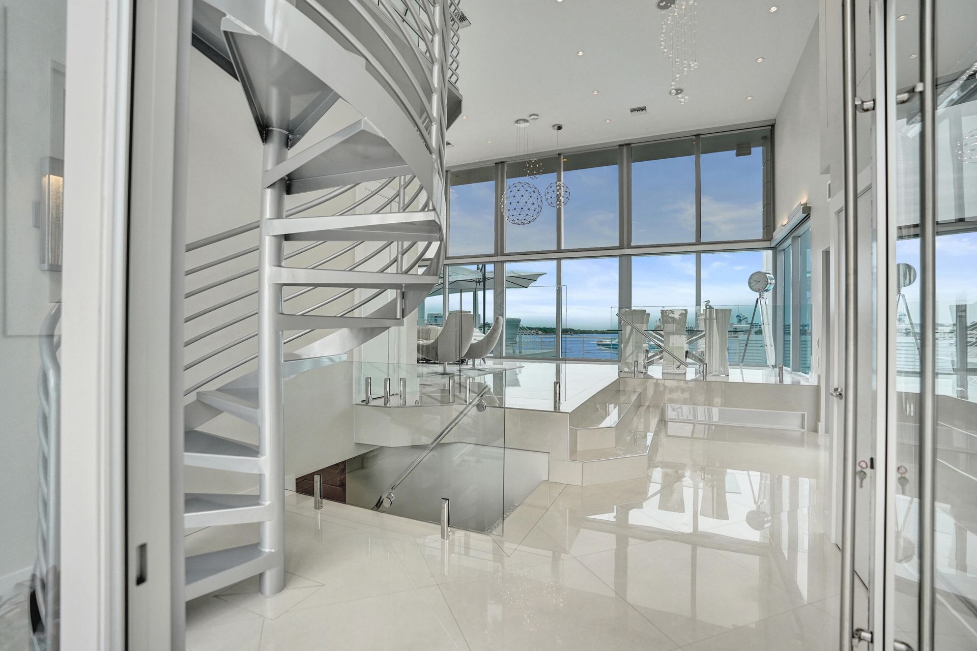 2200 SE 21st Drive, Fort Lauderdale, FL 33316 Photo