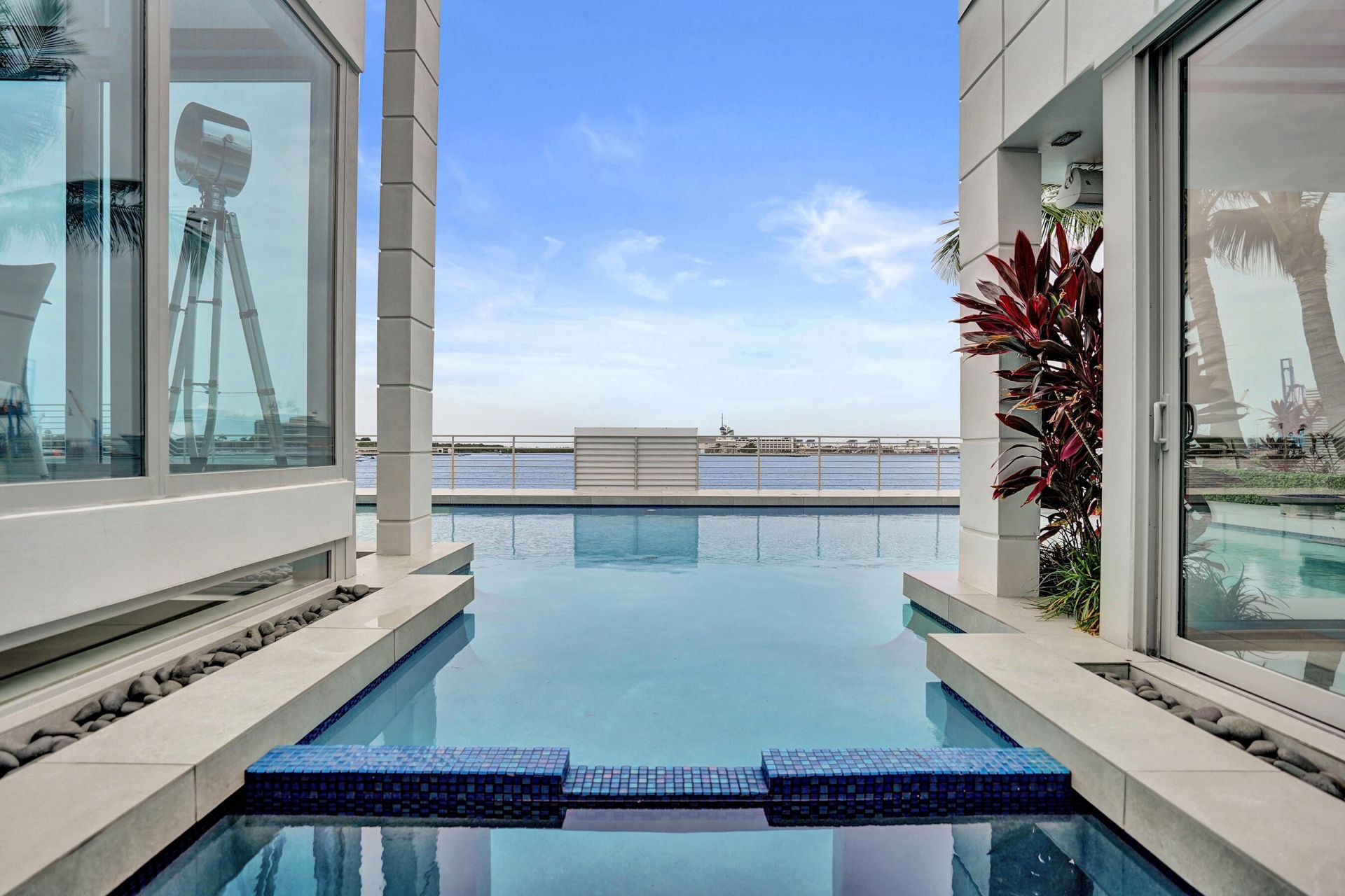 2200 SE 21st Drive, Fort Lauderdale, FL 33316 Photo