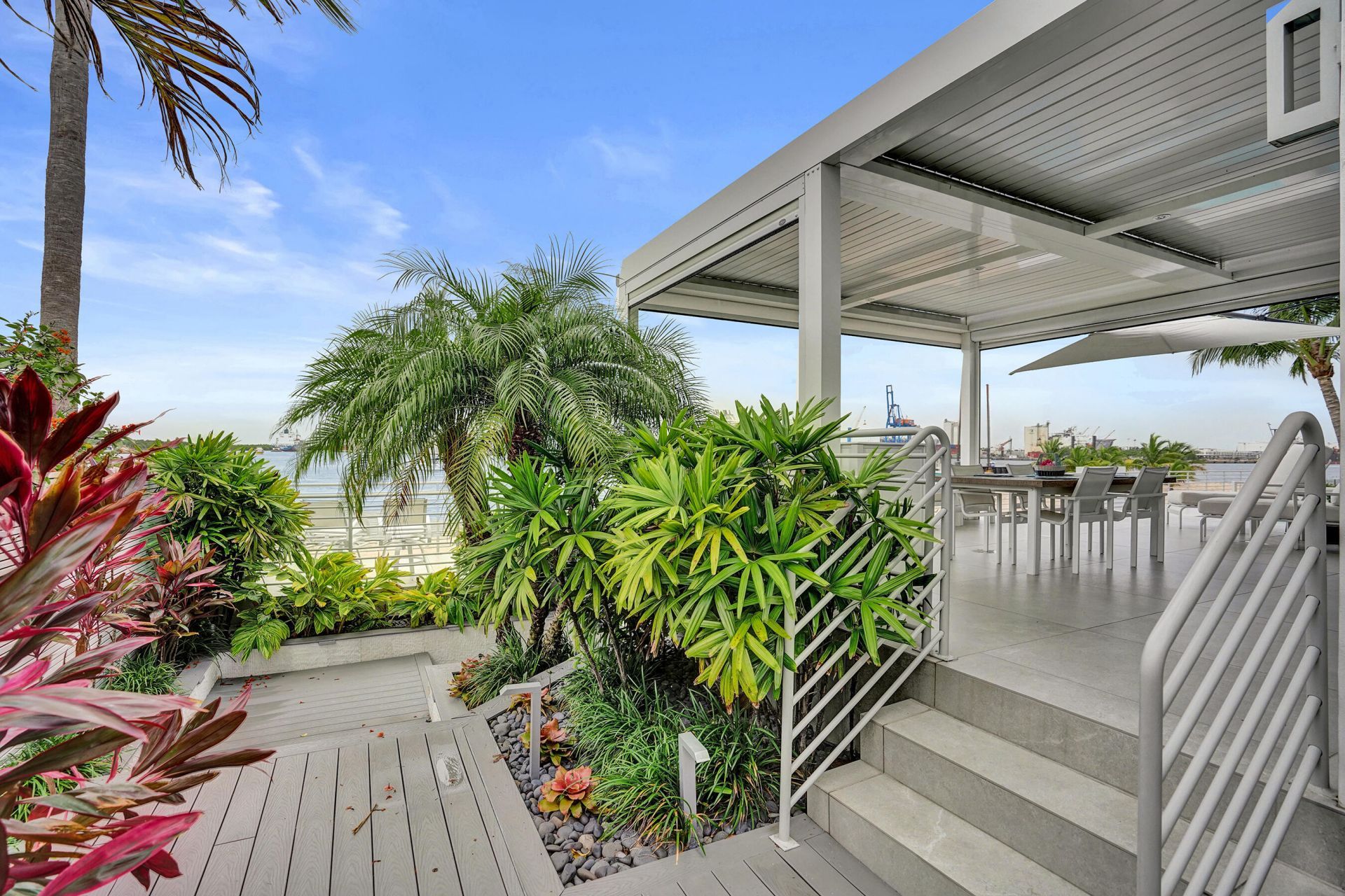 2200 SE 21st Drive, Fort Lauderdale, FL 33316 Photo