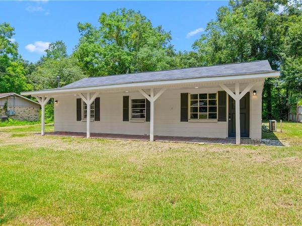 5560 Clyde Drive, Theodore, AL 36582