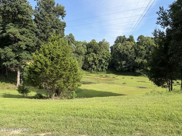 2490 Whittle Rd, New Market, TN 37820