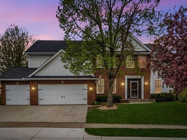 16555 77th Circle N, Maple Grove, MN 55311