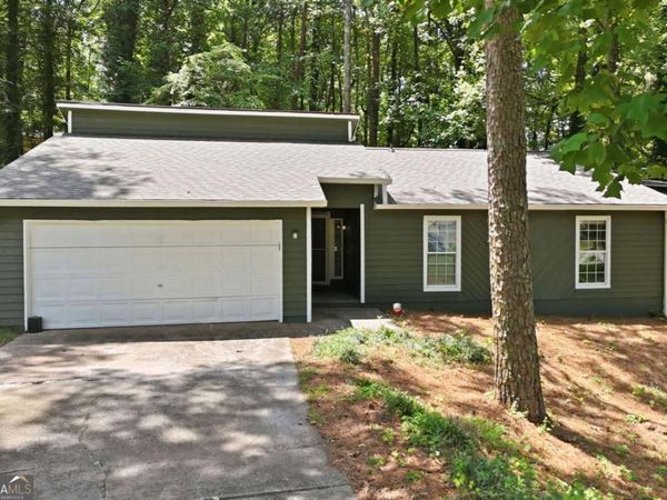 4738 Jamerson Forest Circle, Marietta, GA 30066
